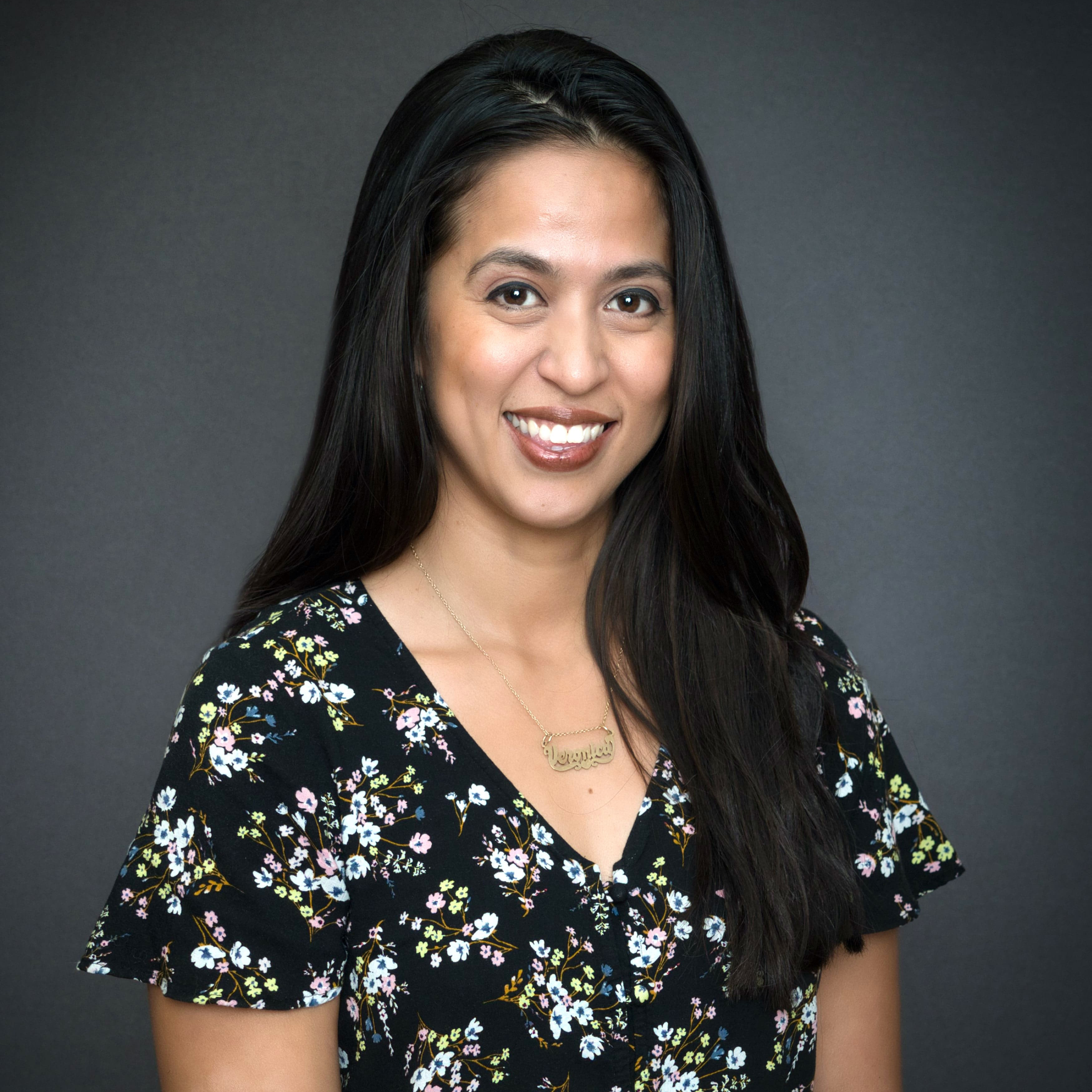 bio image Veronica Elias